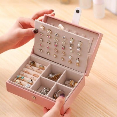 Bracelets & Bangles Organizer Jewelry Box (12 Grids) - Hivory